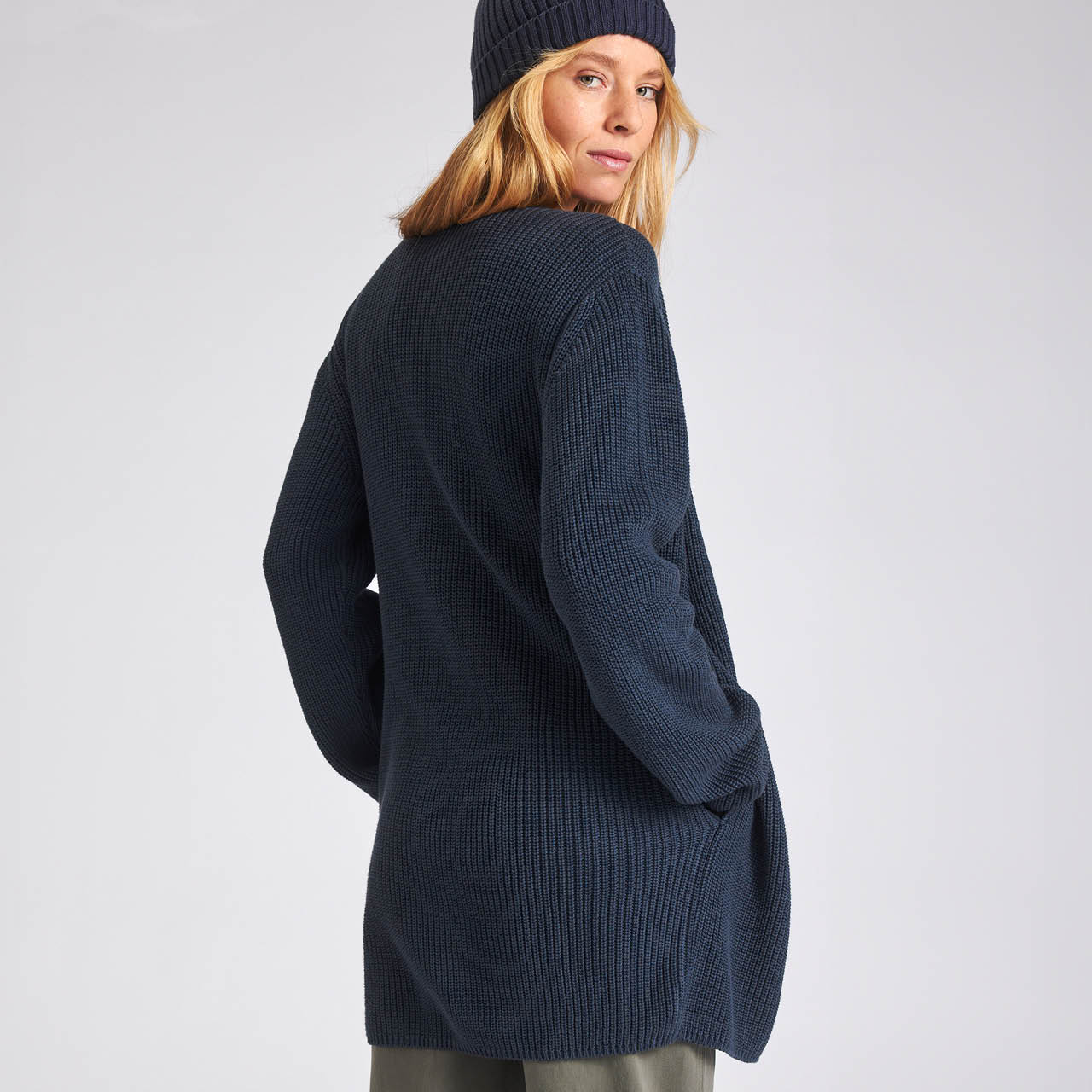 Längere Damen Strickjacke rauchblau