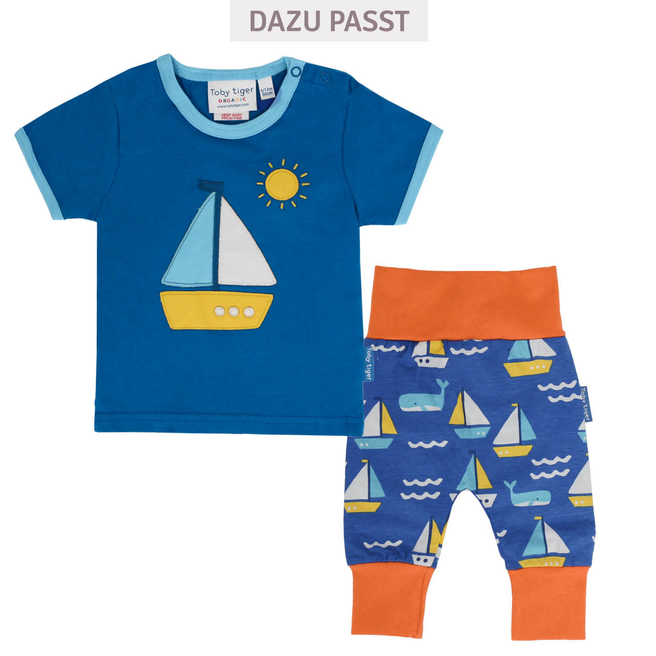 Kurzarm T-Shirt Segelschiff-Applikation blau