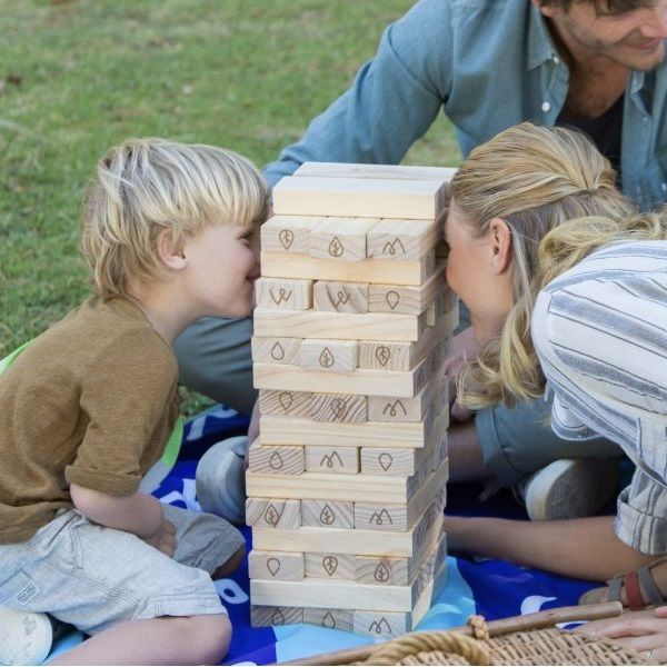 XXL Wackelturm natürliches Holz ab 5 - 99 Jahren XXL Wackelturm natürliches Holz ab 5 - 99 Jahren
