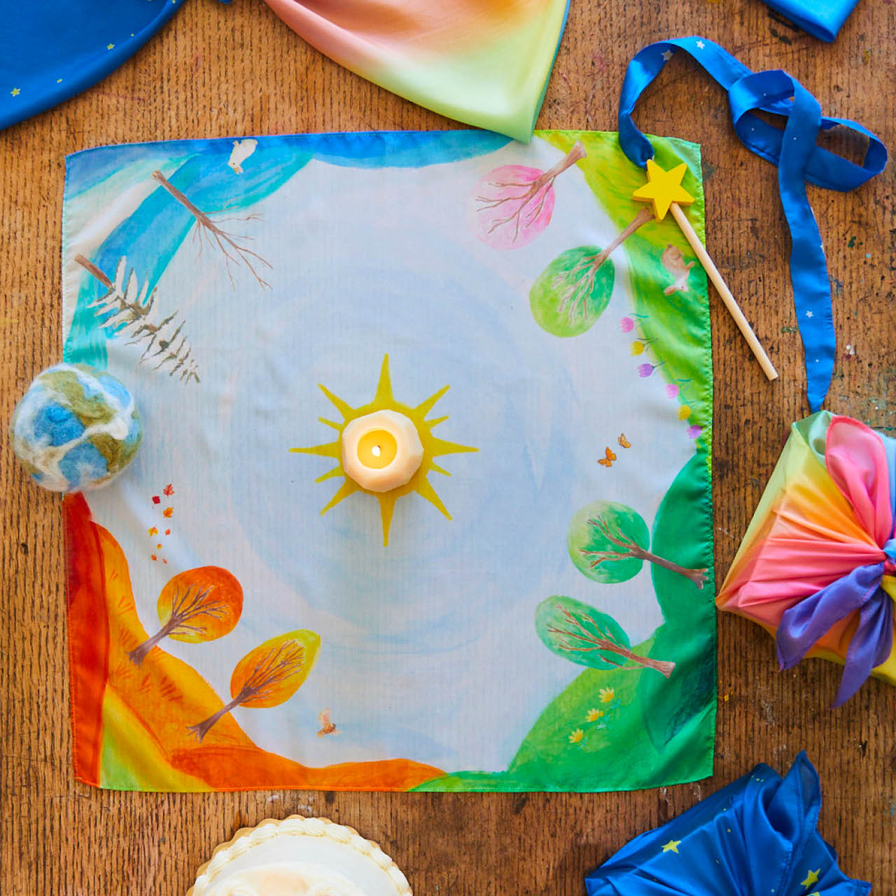 Jahreszeiten Spieltuch Seide 53 x 53 cm