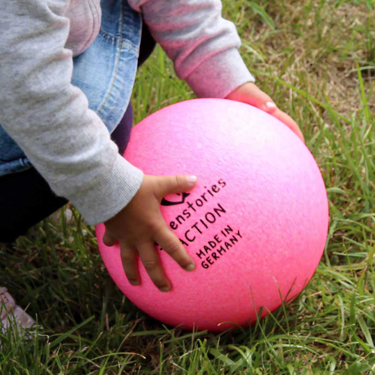 Actionball 20 cm pink für Erwachsene und Kinder