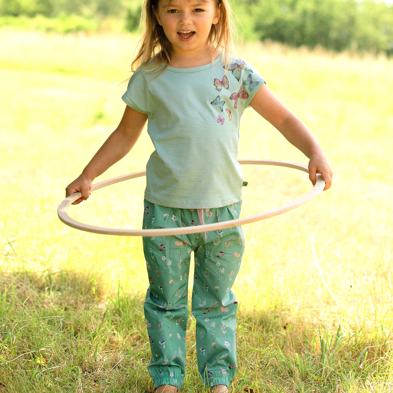 Leichte Sommerhose Blümchen salbei-grün