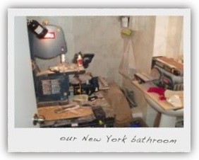 Fotografie von dem kleinen Badezimmer in New York