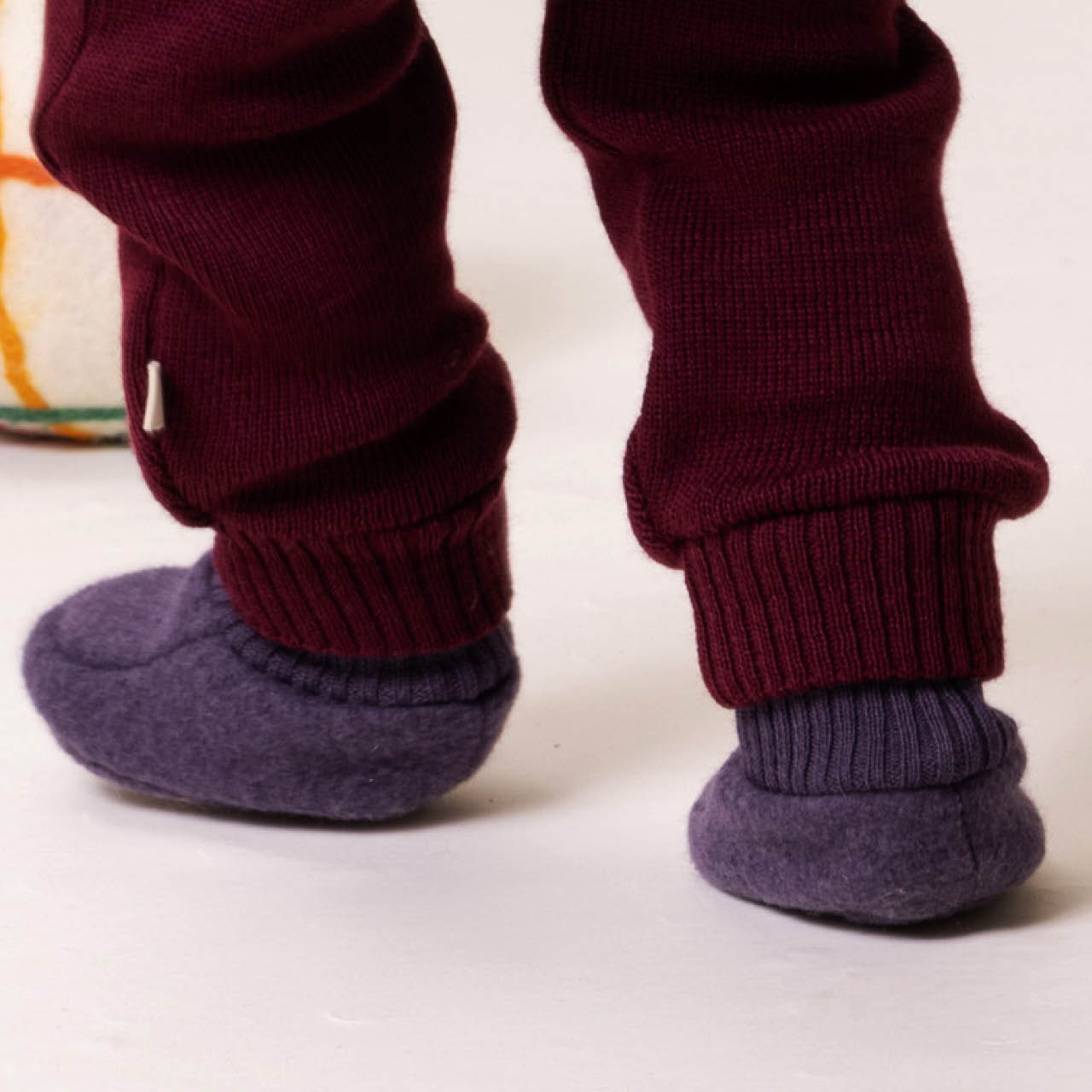 Warme Walk Babyschuhe aubergine