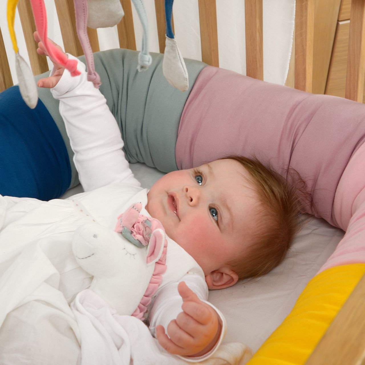 Baby Nestchen Pastelltöne 200cm