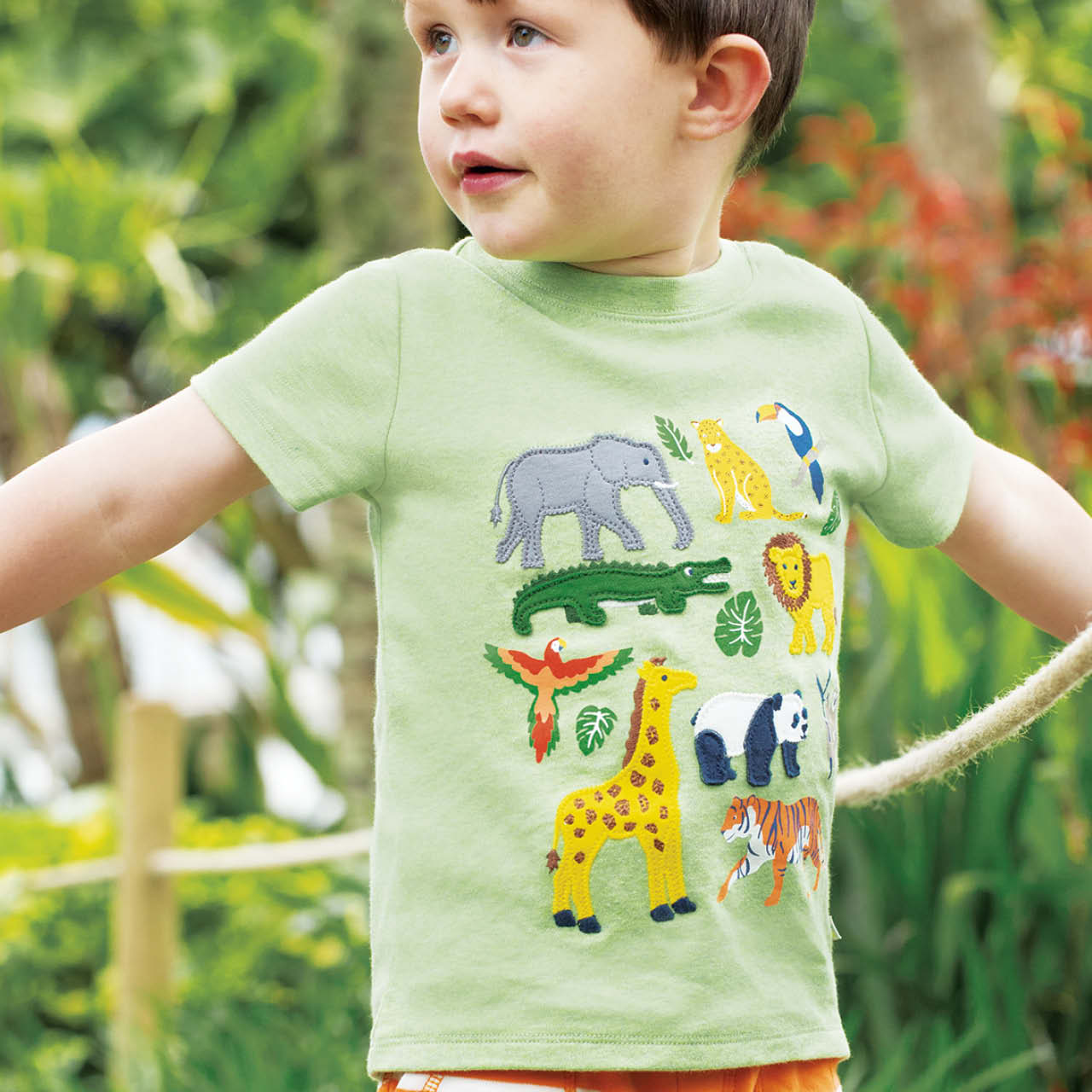 T-Shirt Safari-Tiere Aufnäher grün