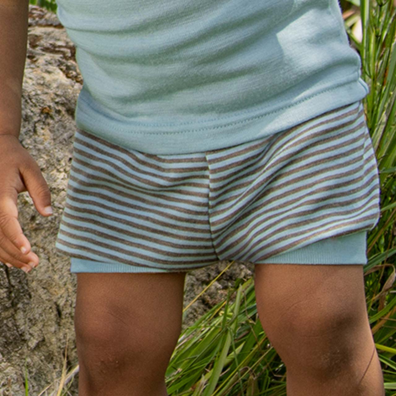 Babyshorts Wolle Seide in hellblau