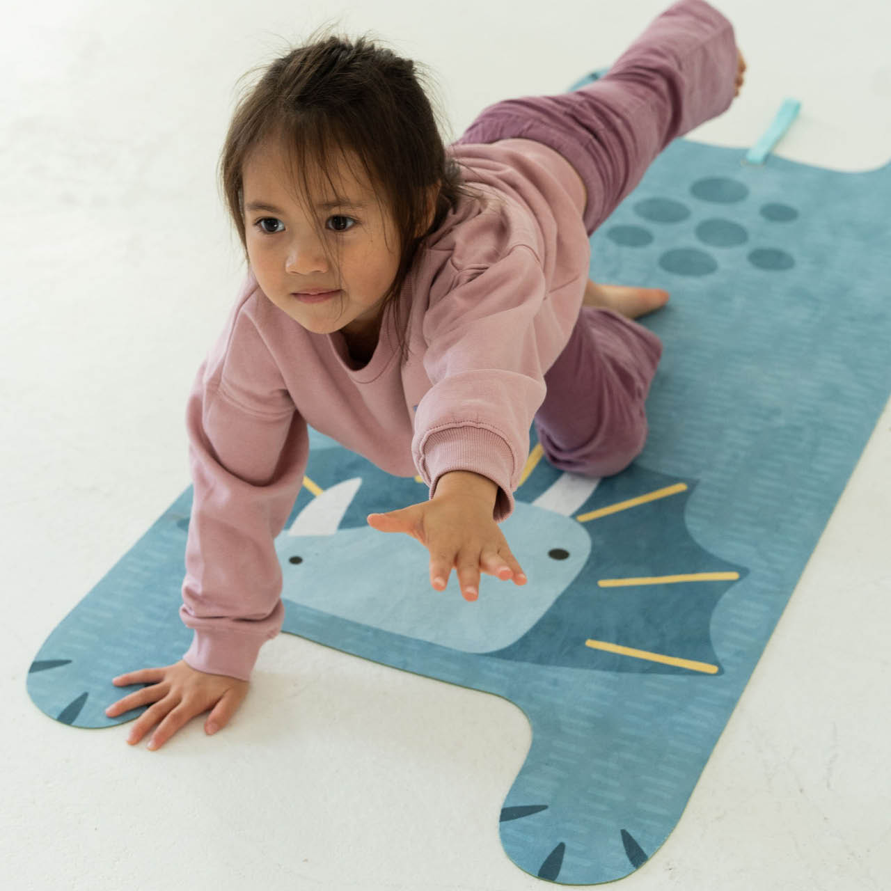 Kinder Yogamatte Diego der Dino, 155 x 60 cm