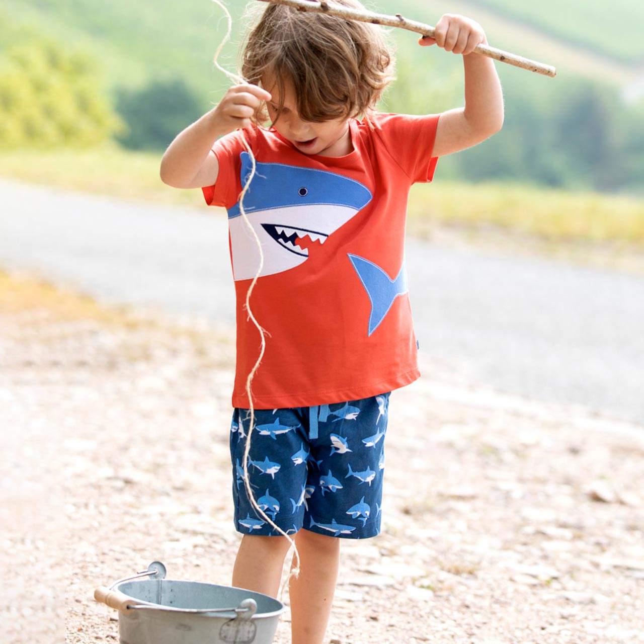 Hai Aufnäher Shirt kurzarm rot