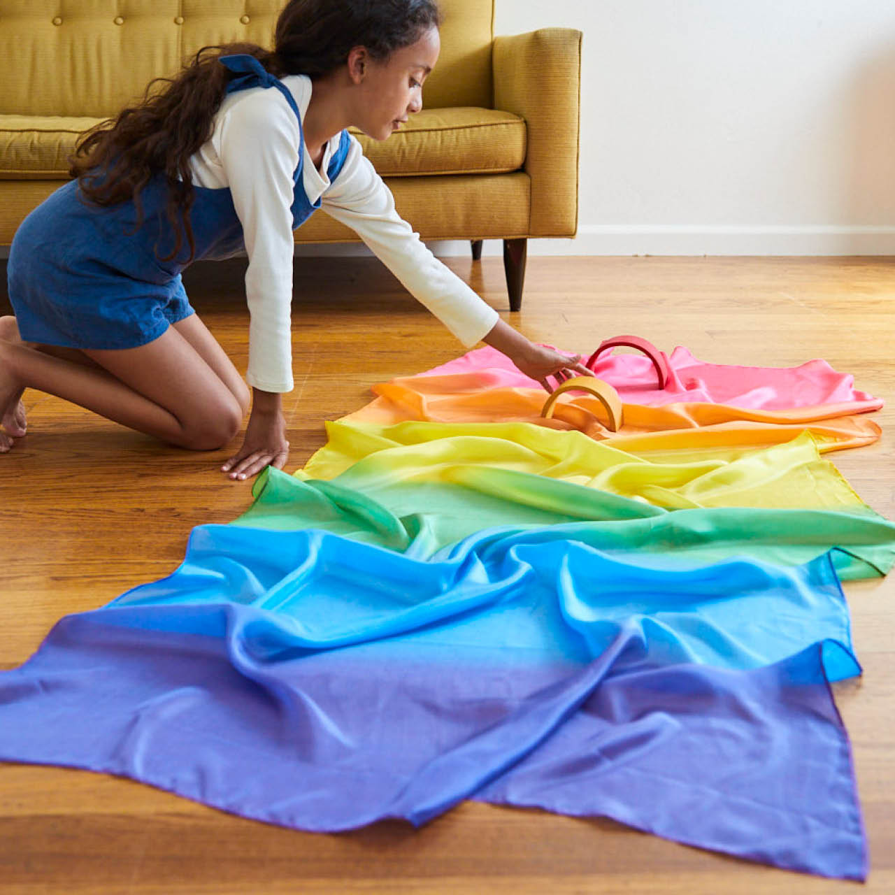 Großes Regenbogen Spieltuch Seide 178 x 89 cm